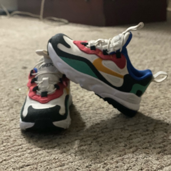 Toddler shoes 6c and 7c !! All must go!! - Picture 1 of 8